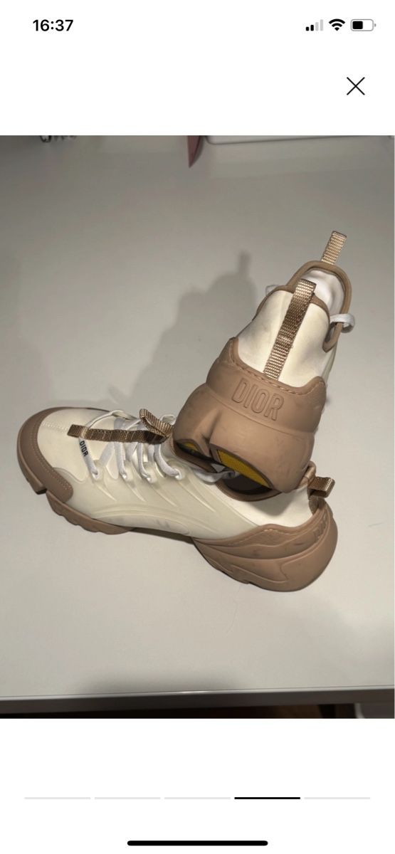 Dior Scarpe da donna: Christian Dior Traumhaft! 40 – Usato da Fruthwilen venduto da Mariya13 1
