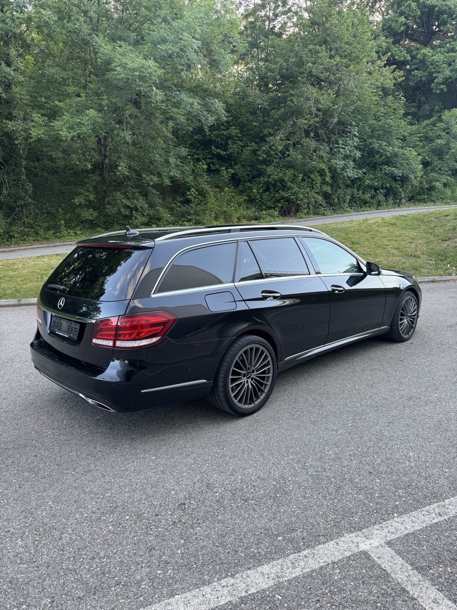 Mercedes-Benz Automobili: Mercedes E 500 4 matic  – Usato da Corpataux venduto da jan_jsp7 2