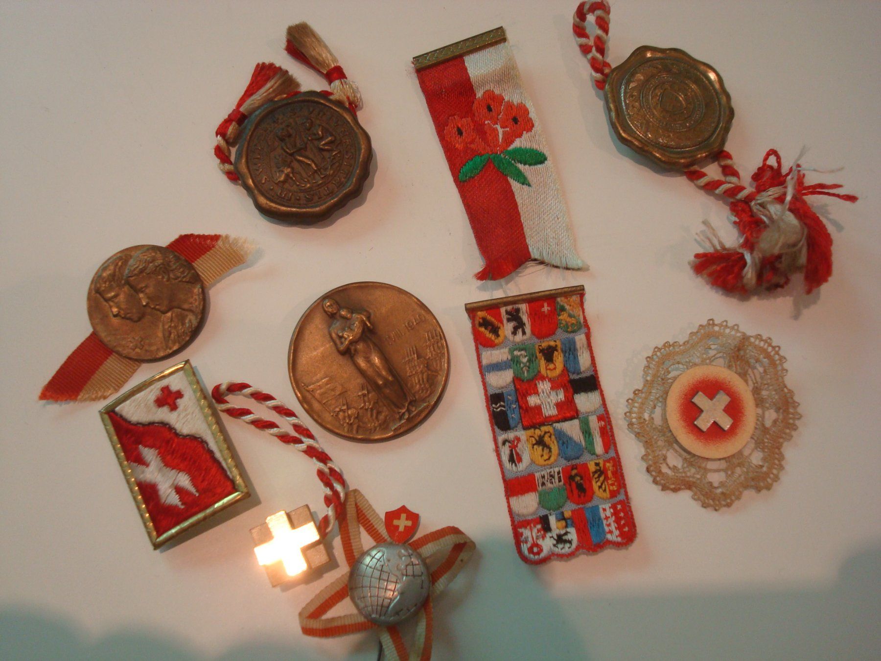 Plaquettes & Badges: 1. Augustabzeichen ein Lot – D'occasion à Riehen par Baerewaegli