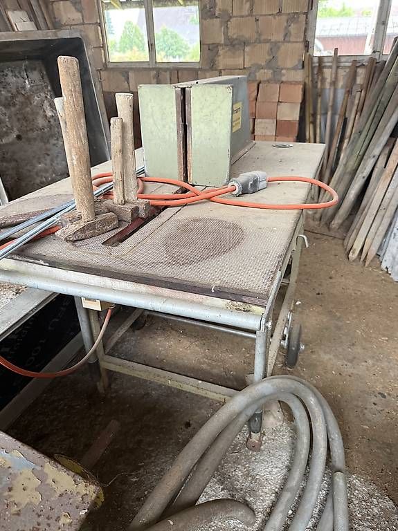 Tutte le macchine: Holzfräse 400Volt – Usato da Schönholzerswilen venduto da S.E.E.