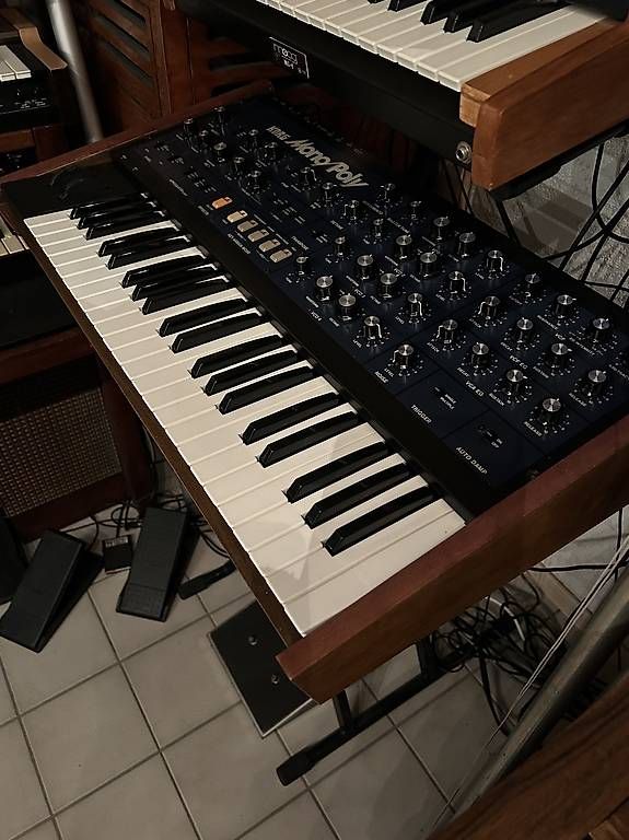 Korg Strumenti musicali: Vintage Korg MonoPoly – Usato da Bellinzona venduto da Mauro03 2