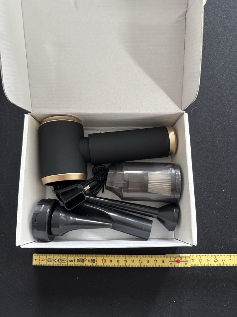 Aspirateurs & Accessoires: Handstaubsauger – Neuf (Voir description) à Unterkulm par domi1902 1