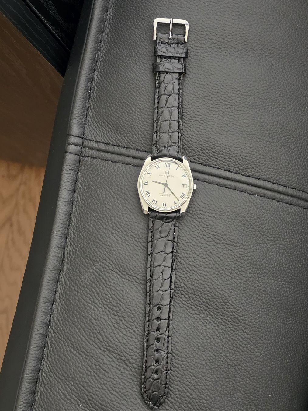 Universal Genève Uhren: Montre UNIVERSAL GENEVE UNISONIC Chronometre  – Gebraucht aus Grand-Lancy von Precision-GE 4