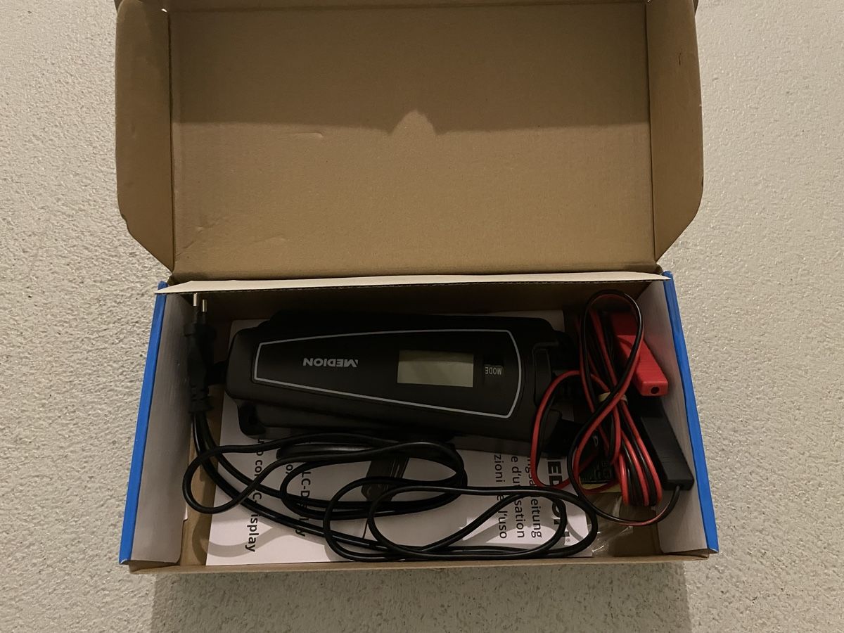 Ladegeräte: KfZ Batterieladegerät mit LV-Display – Gebraucht aus Uetendorf von Ragusa09 5