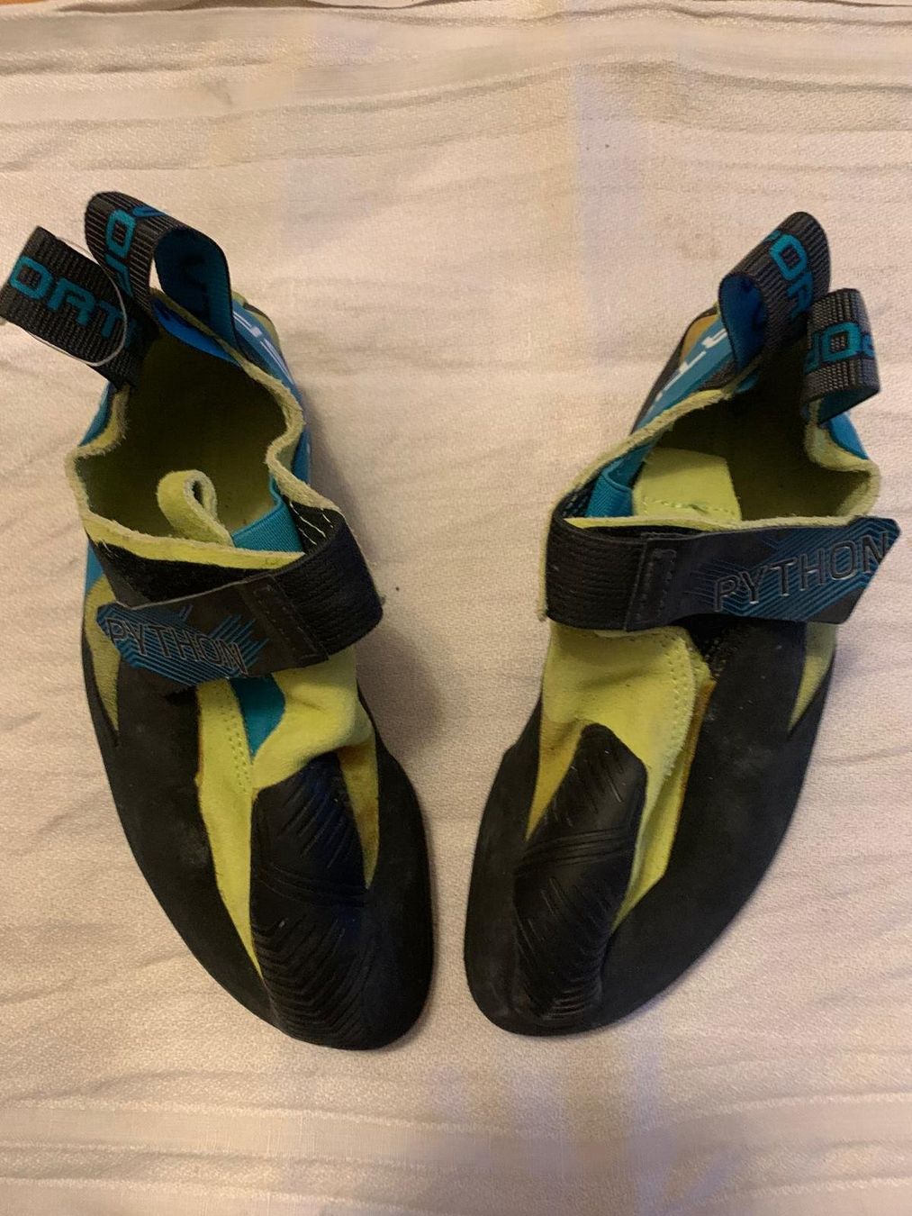 La Sportiva Scarpe da donna: Kletterschuhe Sportiva. Python 37.5 – Nuovo (secondo la descrizione) da Thun venduto da Catherine066 1