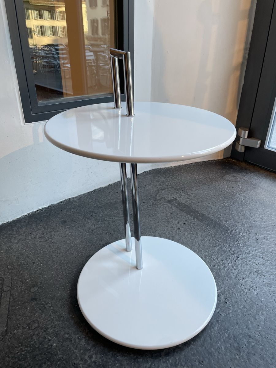 Tavoli: Beistelltisch ClassiCon Eileen Gray weiss – Usato da Windisch venduto da rascale 1