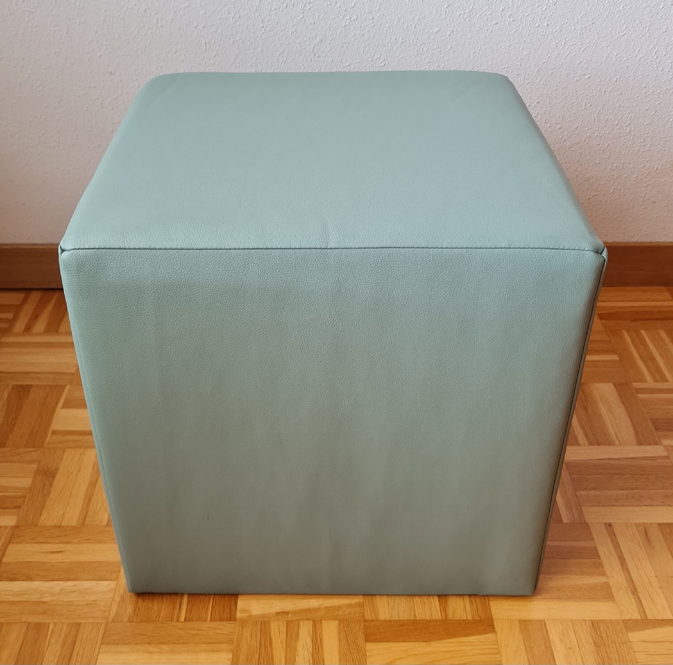 Sgabelli: Hocker Würfelform Kunstleder – Nuovo (secondo la descrizione) da Maur venduto da Tashi010