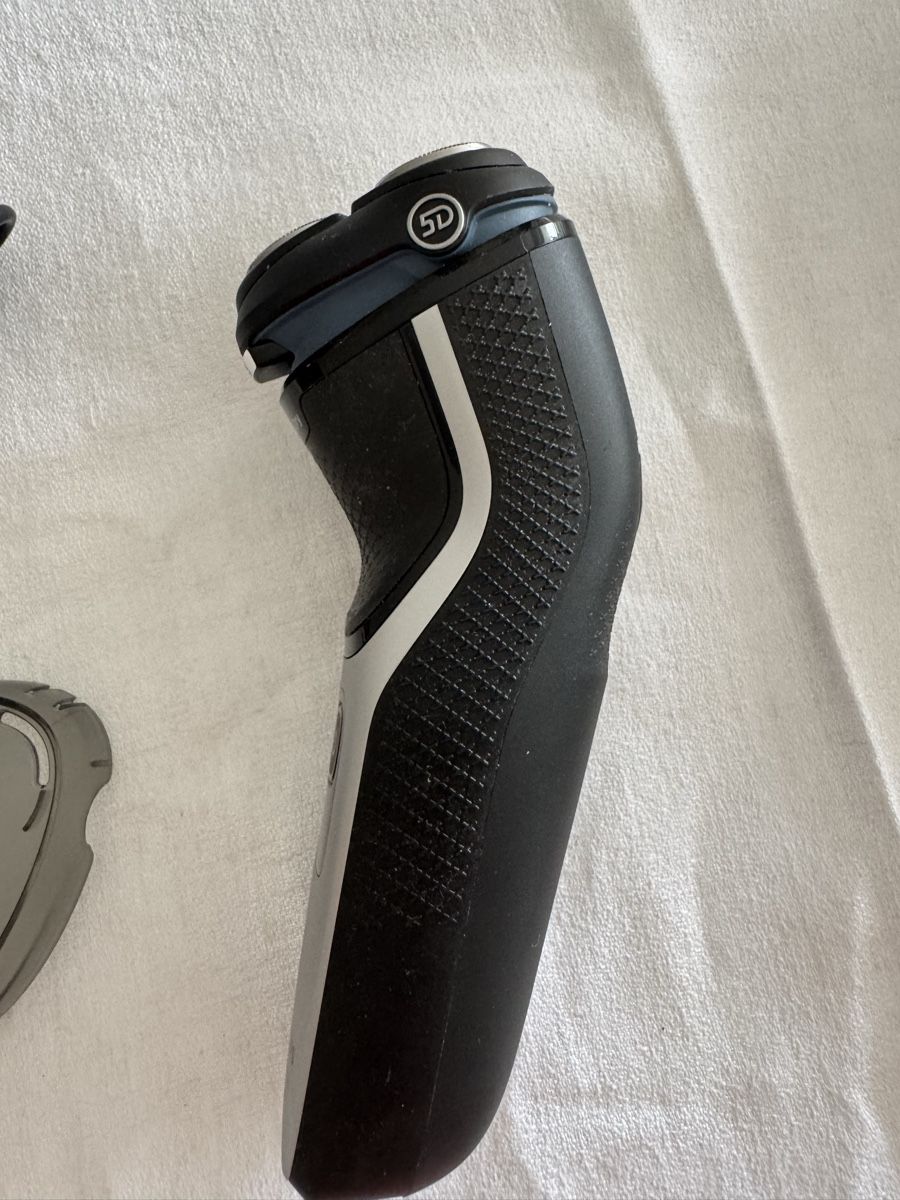 Philips Rasoi & Lamette da barba: Rasierer Philips 3000 Series – Nuovo (secondo la descrizione) da Staufen venduto da MARINTSUM 1