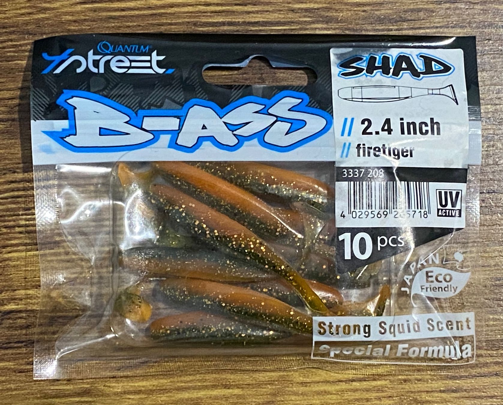 Esche: QUANTUM 4street B-Ass Shad 2.4 6.1cm – Nuovo e nell'imballaggio originale da Widnau venduto da Fishingtackle_Oggy