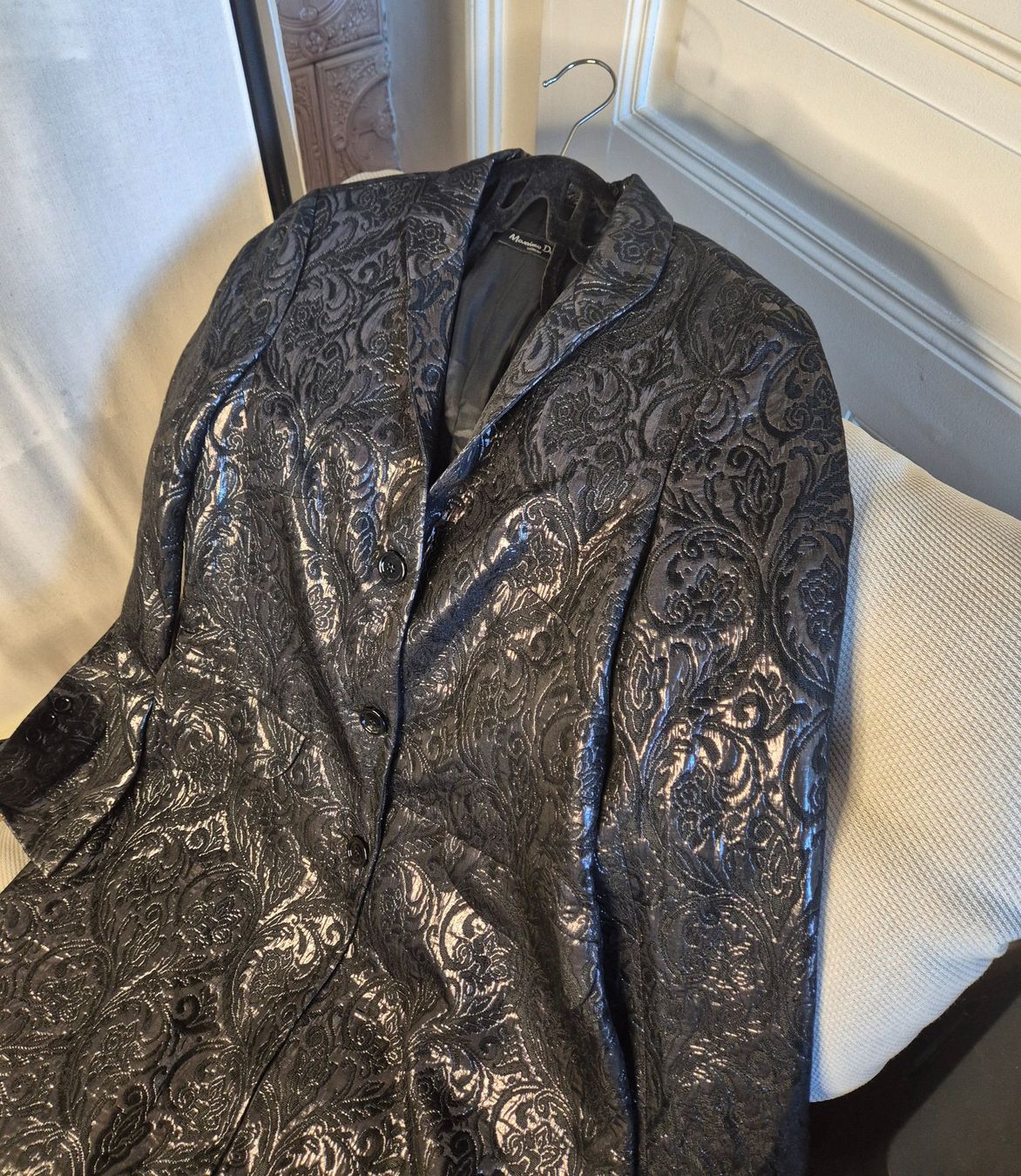 Massimo Dutti Cappotti: Trenchcoat Massimo Dutti – Usato da Leissigen venduto da ali_k9v8 4