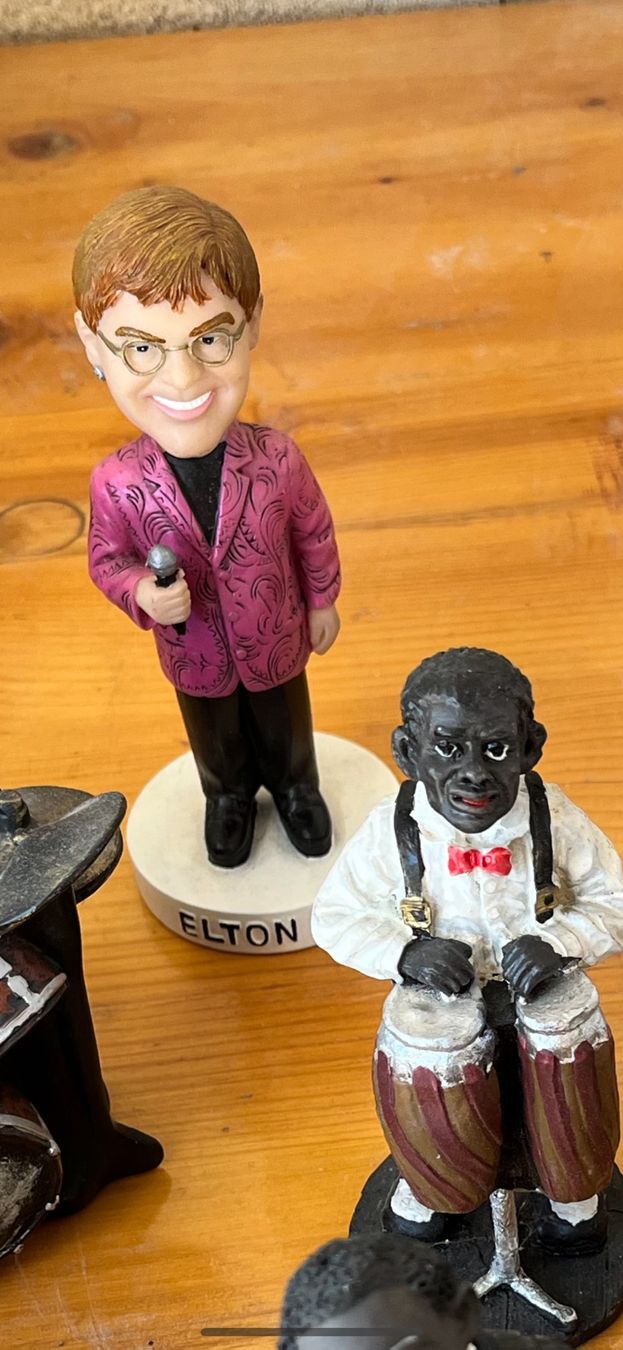 Statuette: Figurines percussions – Usato da La Neuveville venduto da MaSandri 2