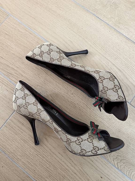 Scarpe da donna: Scarpa Gucci 39,5 – Usato da Montagnola venduto da bib_b6lm 3