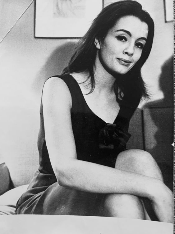 Top Foto Christine Keeler 1963 ! (Gebraucht) in Bern für CHF 15 – mit
