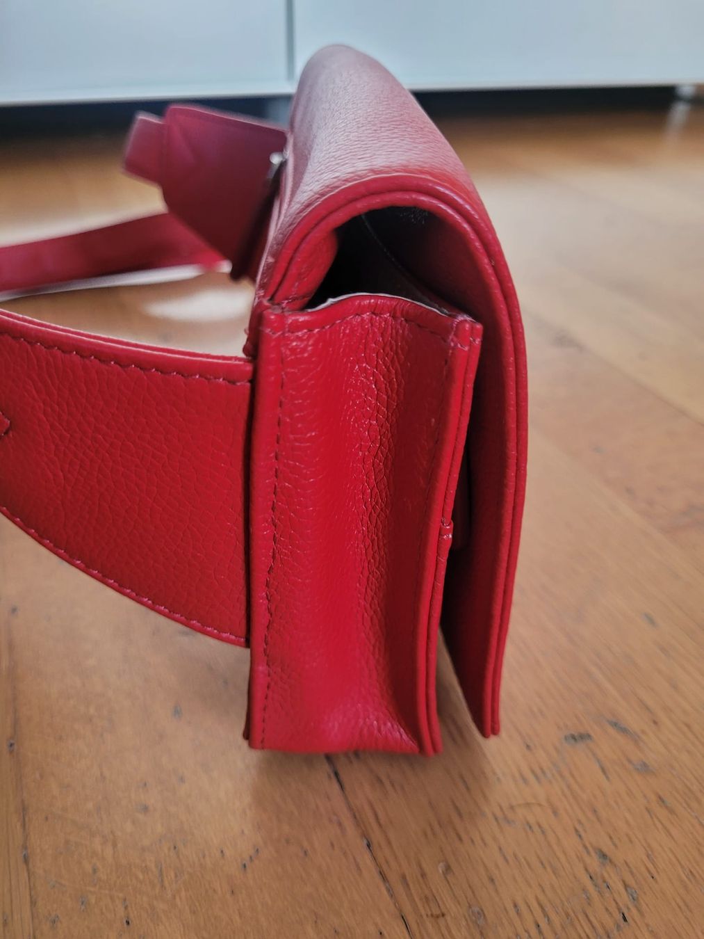 Picard Borse da donna: *Neu* Gürteltasche rot von Picard – Nuovo (secondo la descrizione) da Wettingen venduto da Atollkirsche 2