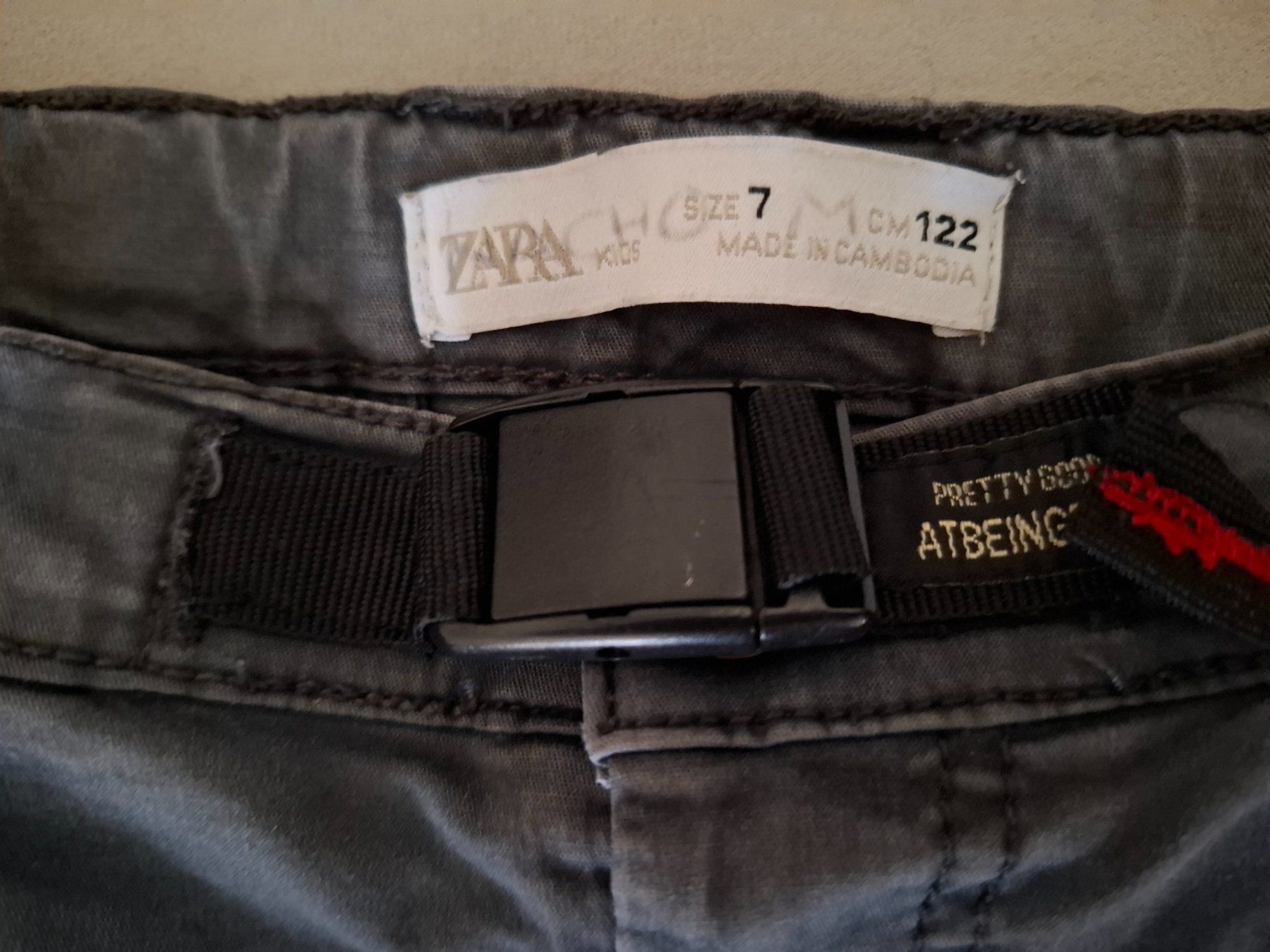 Pantaloni: Kinder Kleider 128 – Usato da Zürich venduto da chuchichasli 3