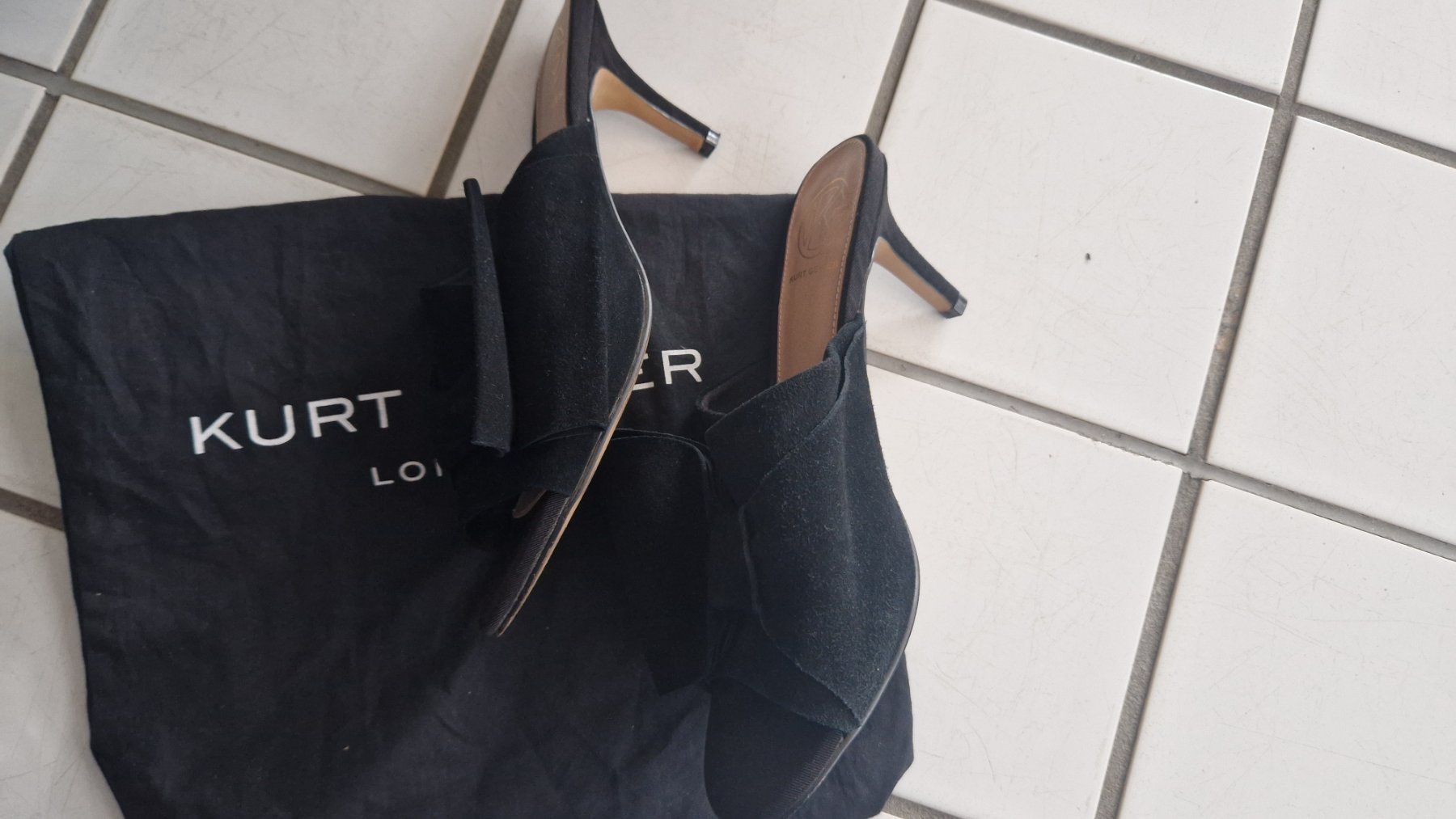 Kurt Geiger Damenschuhe: Pantoletten Kurt Geiger – Gebraucht aus Kriens von Na_Ro 5