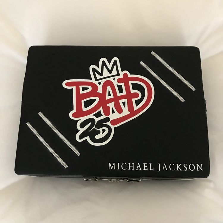 Michael Jackson BAD25 Limited Collectors Edition Mj.com 2012 | Kaufen ...