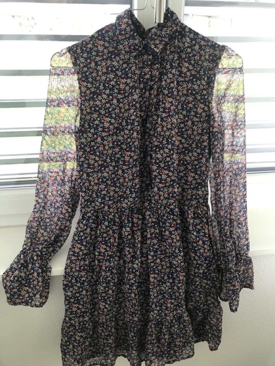 Vestiti: Wunderschönes Blümchenkleid, halbdurchsichtigen Layern/Ärme – Nuovo (secondo la descrizione) da Rothrist venduto da ilodj
