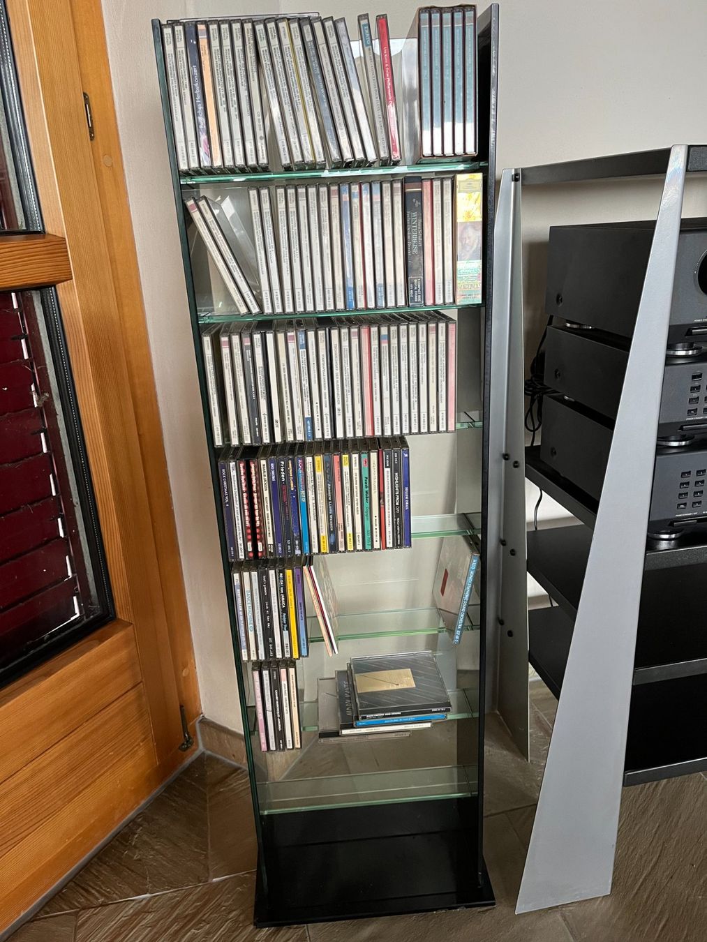 Regale: CD-Gestell aus Glas – Gebraucht aus Illnau von 18yellow