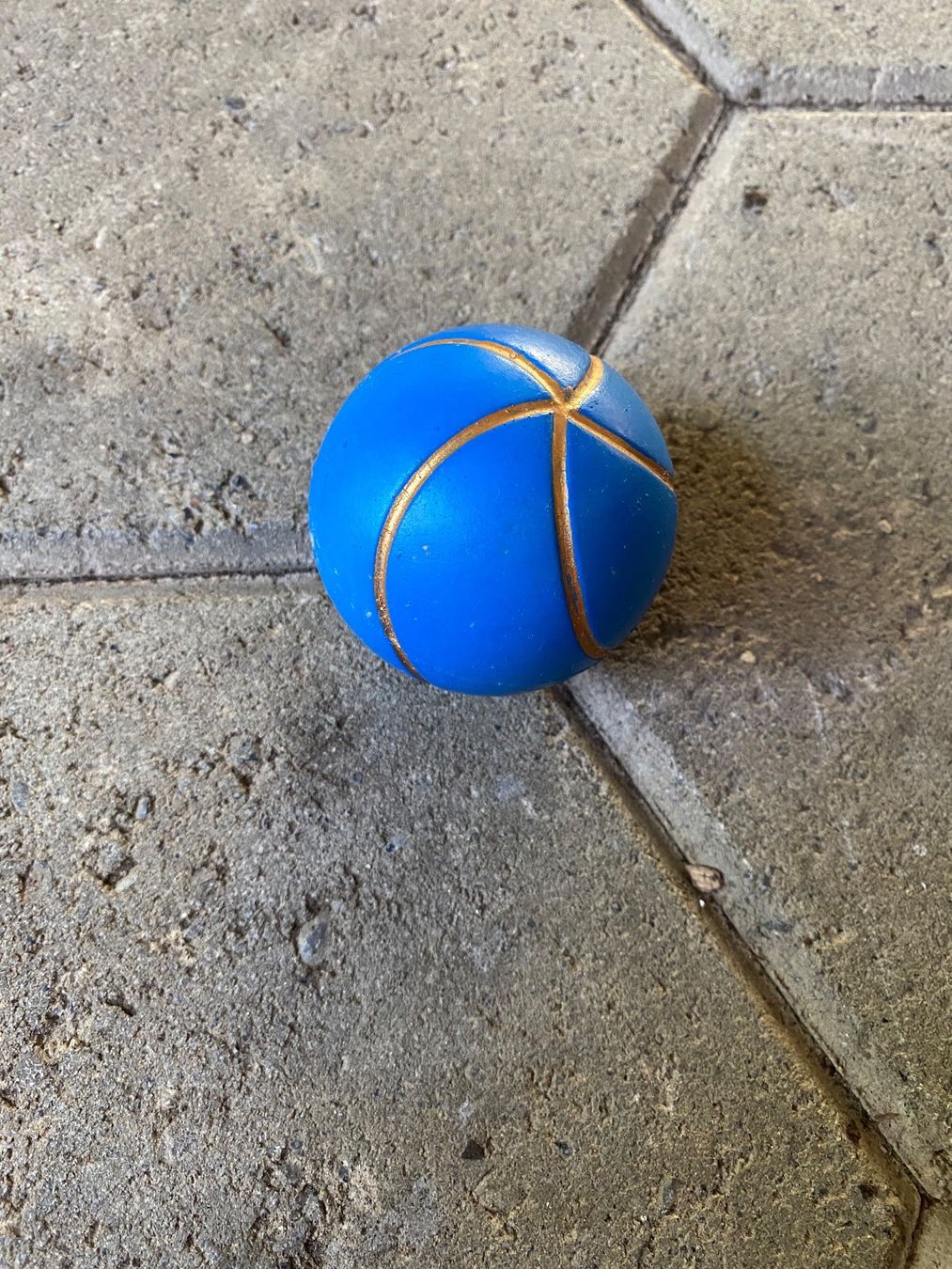 Palloni: Ball – Usato da Holziken venduto da _Catja_