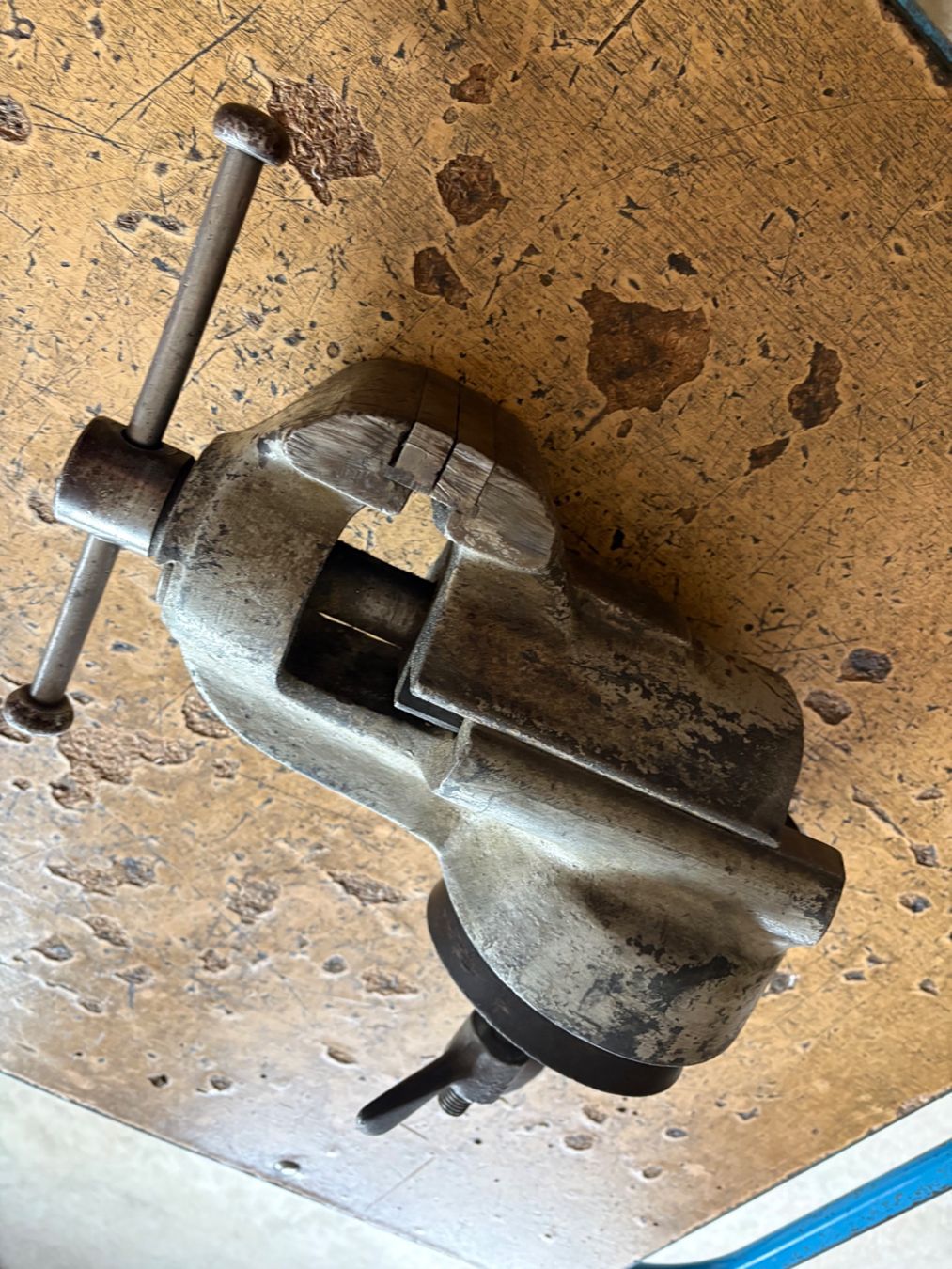 Gressel Tutti gli attrezzi: Gressel étau 130mm – Usato da Fleurier venduto da Firefox262