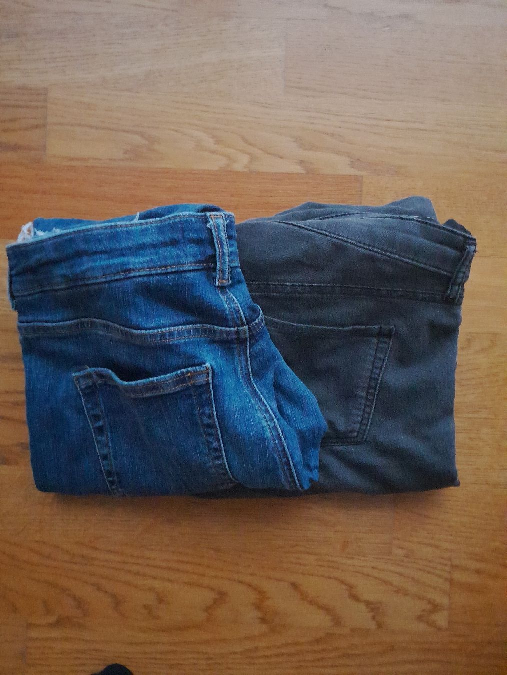 Lotti di vestiti: Umstands Hosen Gr S/M – Usato da Winterthur venduto da MaaKath