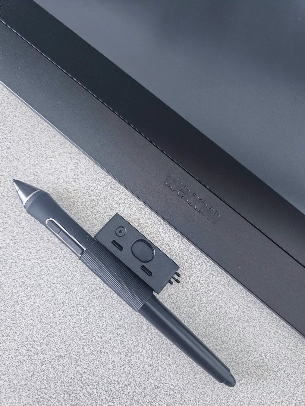 Wacom Tablet PC: Tablette graphique neuve, Wacom Cintiq 16, 5080 pi – Nuovo (secondo la descrizione) da Échandens venduto da ian_ws8d 4