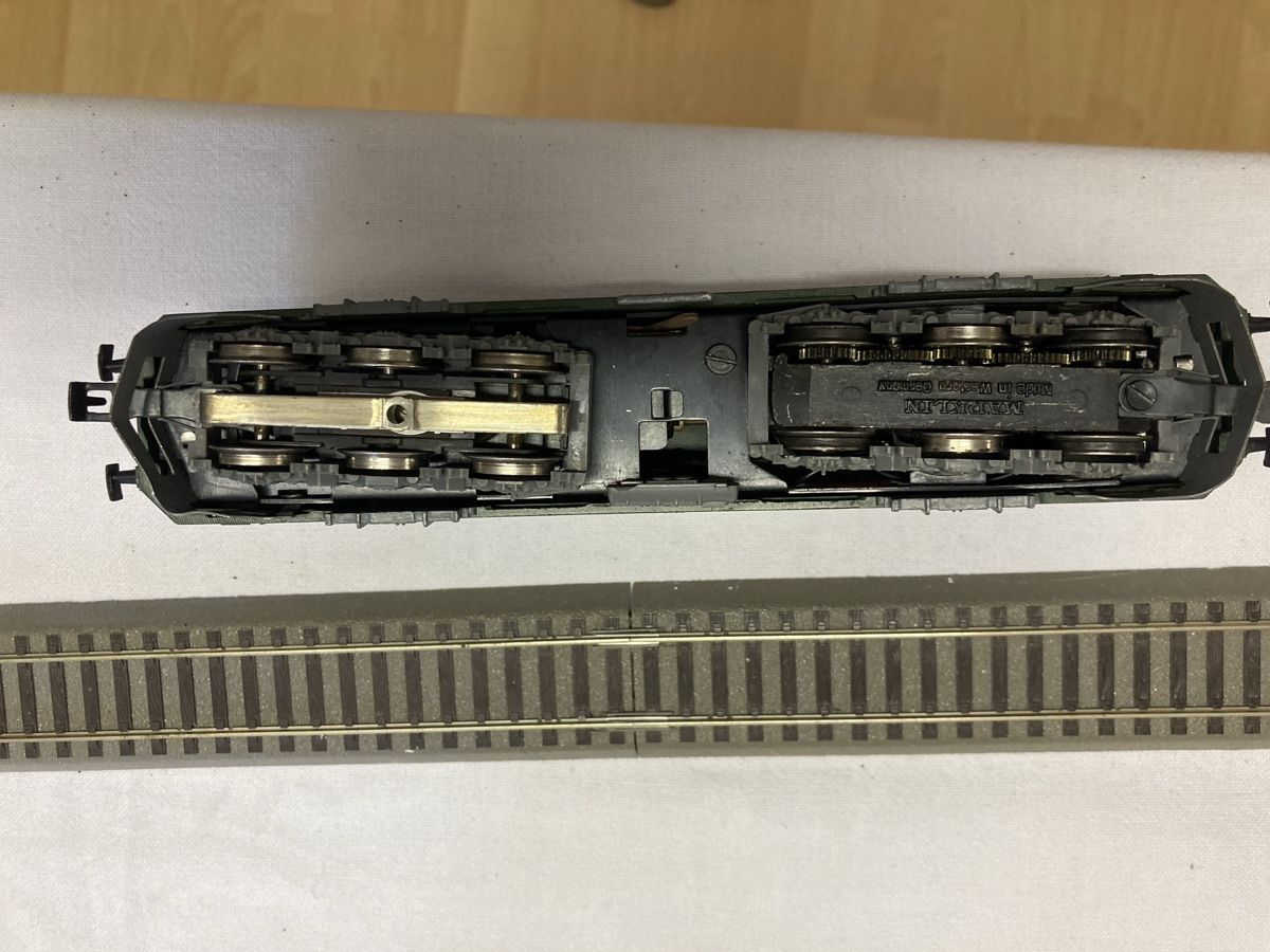 Märklin Trains électriques: Märklin AE 6/6 – D'occasion à Port par Ipuel 1