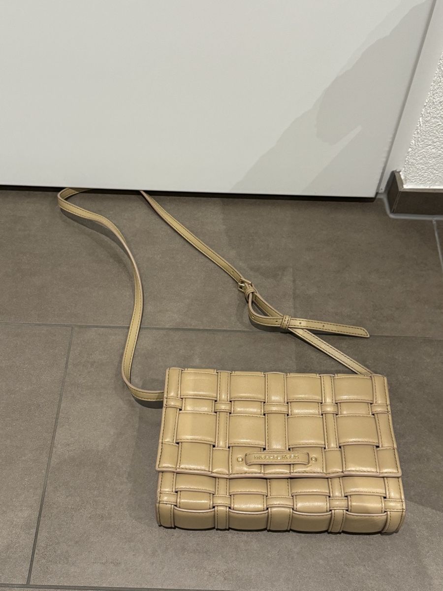 Michael Kors Borse da donna: Michael Kors Hängetasche Damen – Nuovo (secondo la descrizione) da Balgach venduto da fad_jb55