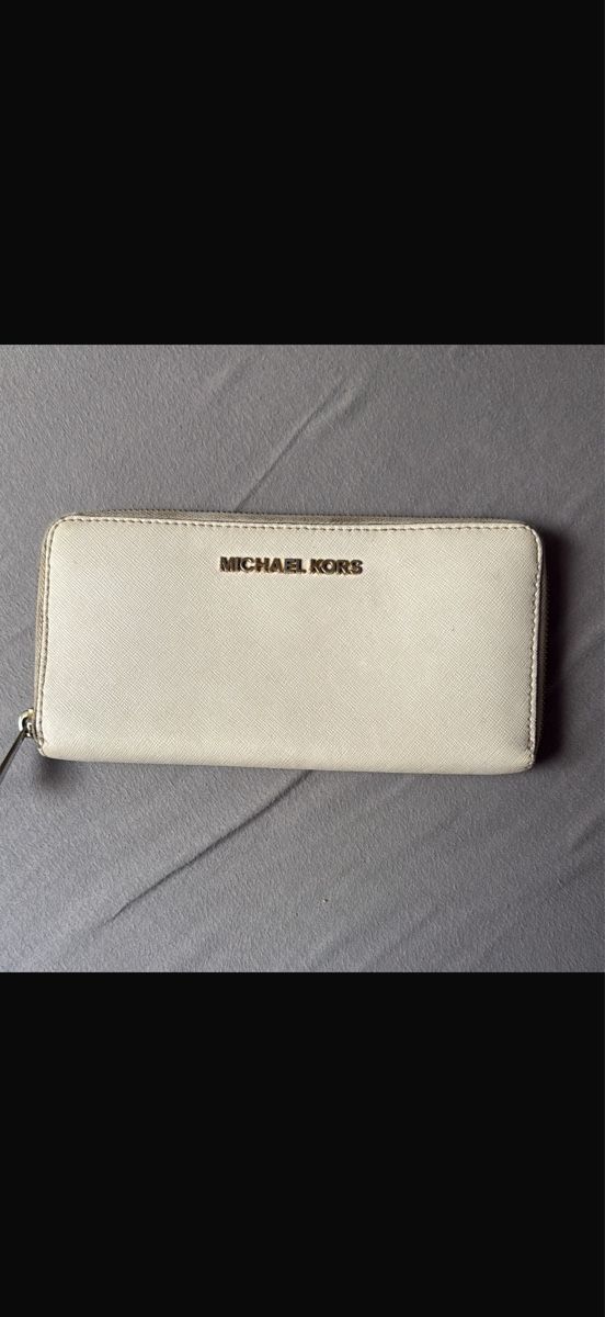 Michael Kors Portemonnaies: Michael Kors Geldbörse  – D'occasion à Eptingen par GT-ServiceandRepair