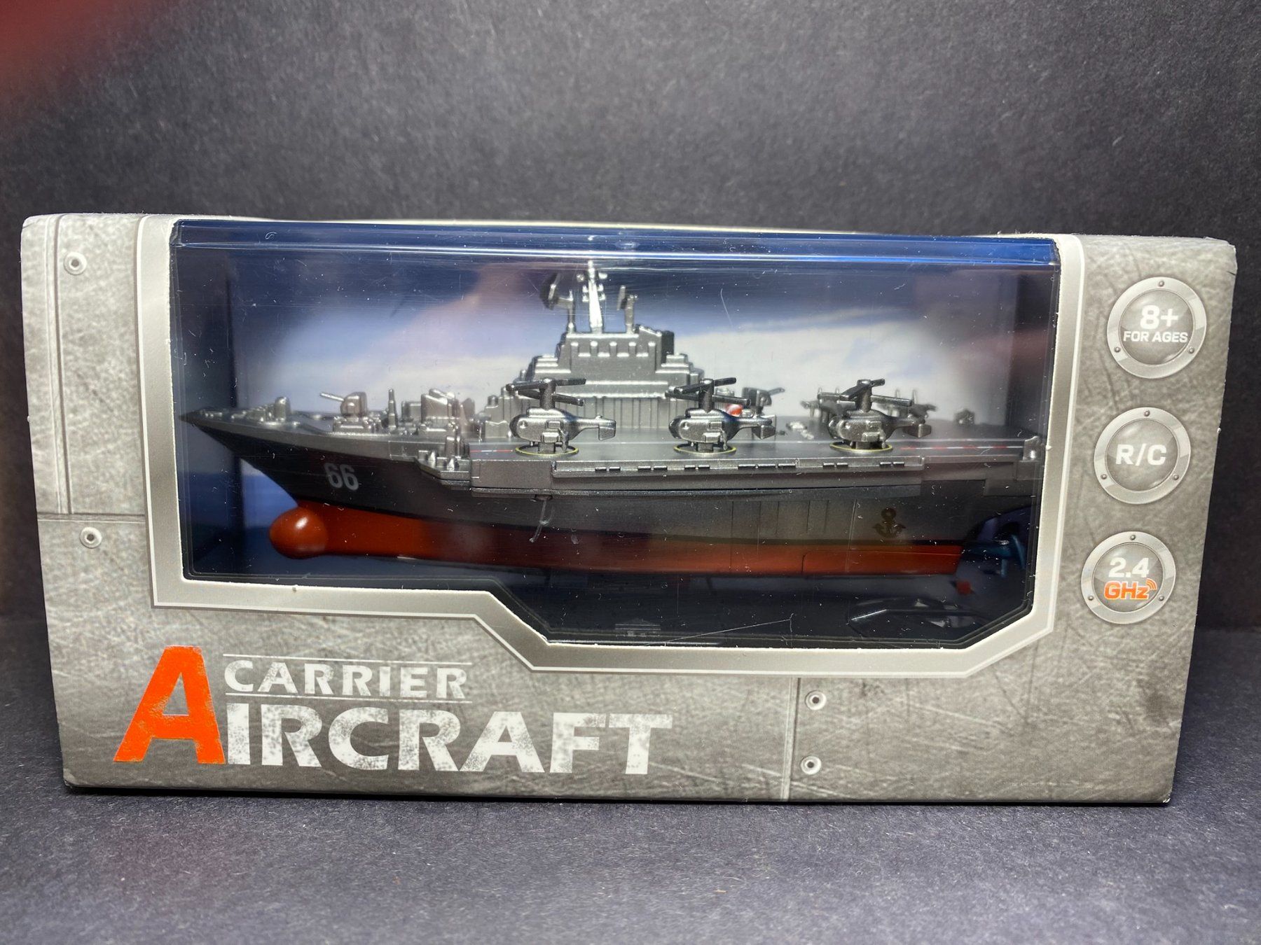 Modellismo RC: RC Modell Flugzeugträger HSP Himoto OVP – Nuovo e nell'imballaggio originale da Spiez venduto da Mlandcruiser