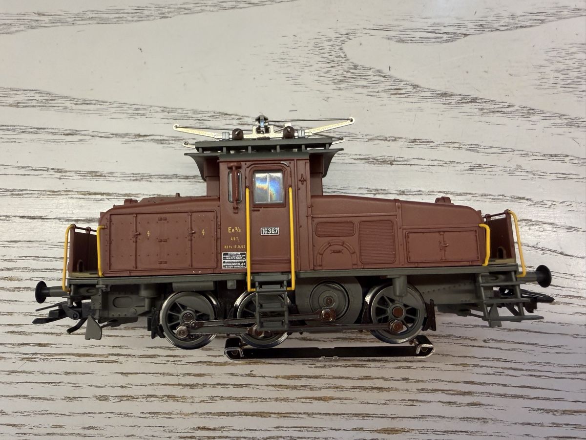 Märklin Modellini di ferrovie: Märklin 36331 SBB Ee 3/3 mfx digital – Usato da Lupsingen venduto da New-Haven 3