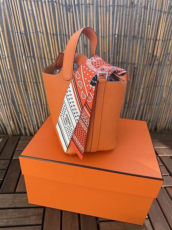 Hermès Borse da donna: Hermès Picotin 18 Lock Tasche – Nuovo e nell'imballaggio originale da Zürich venduto da shuenoma