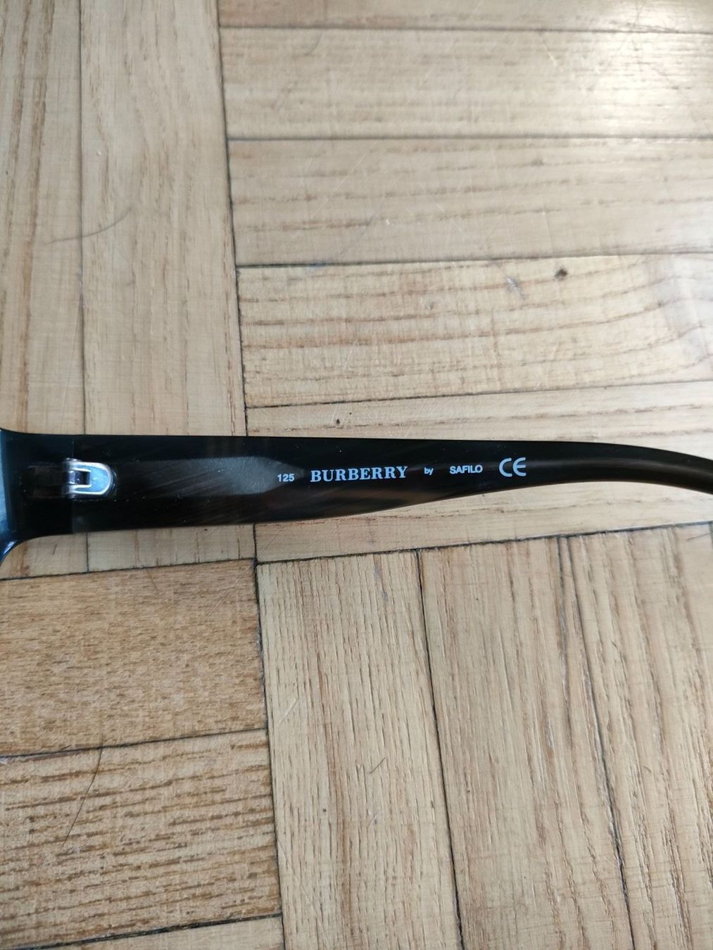 Burberry Occhiali & Lenti: Burberry Sonnenbrille schwarz – Usato da Richterswil venduto da Auric87 2