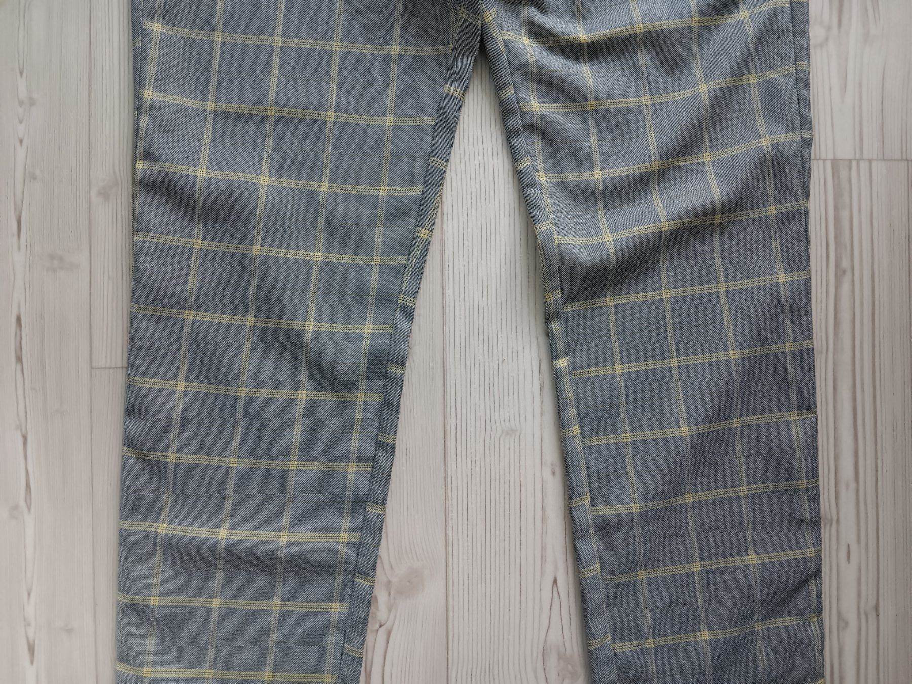 Please Jeans Hosen: PLEASE Pantalon / Hose taille / Grosse L – Gebraucht aus Cossonay-ville von Super-Price-Quality 2