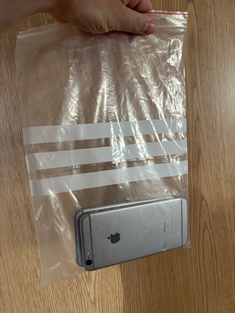 Apple Telefoni cellulari / Smartphones: Lot de pièces iPhone 6 Plus – Usato da Vicques venduto da samyboy