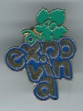Placchette & Badge: Expo Vina Pin – Nuovo e nell'imballaggio originale da Zürich venduto da t24_de