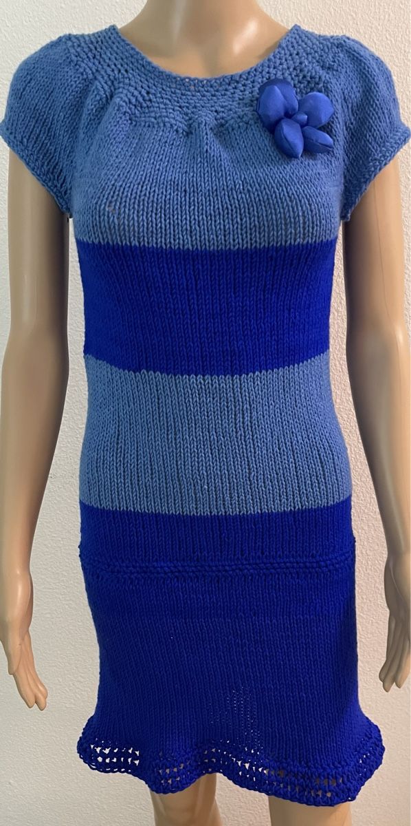 Vestiti: Kleid Blau Neu Grösse M – Nuovo e nell'imballaggio originale da Au ZH venduto da Jaggy4 1