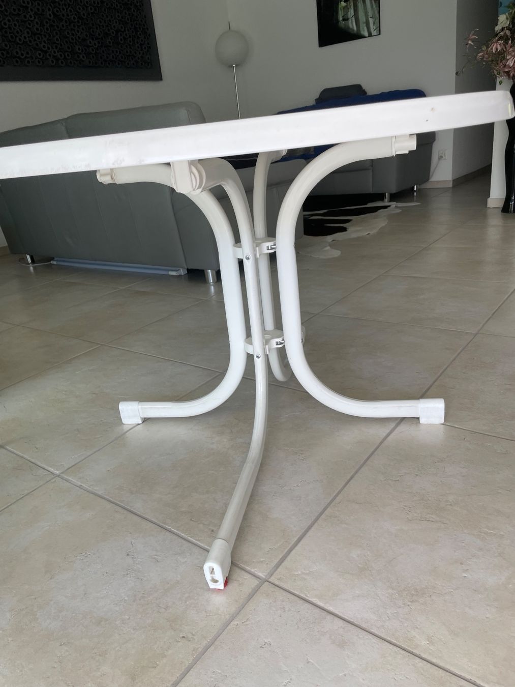 Tische: Garten- oder balkontisch weiss Marmoroptik 130x90cm – Gebraucht aus Bremgarten AG von Marcar28 2