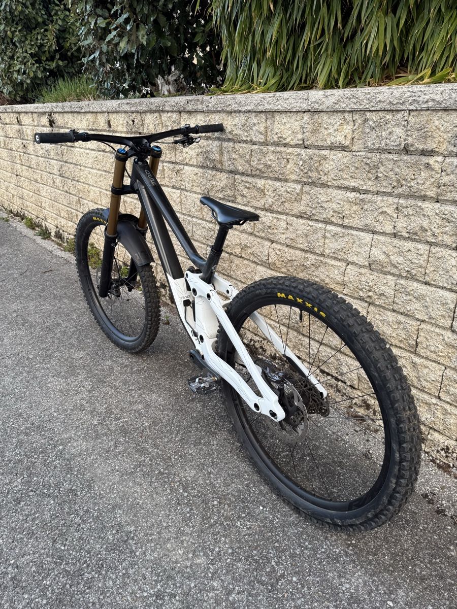 Scott Biciclette: Scott Gambler 900 tuned L – Nuovo (secondo la descrizione) da Lavigny venduto da kil_5vgy 2