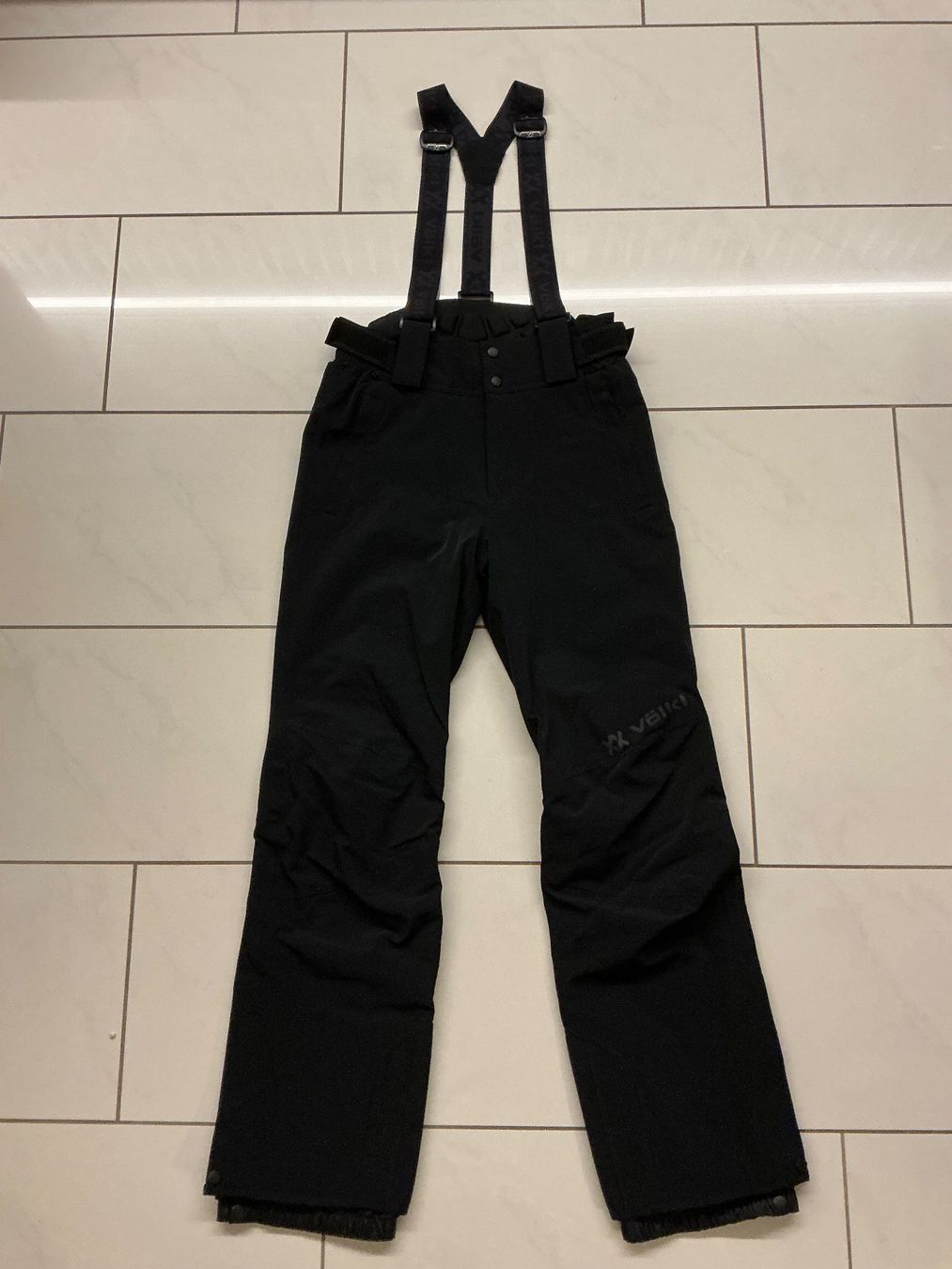 Völkl Hosen: Völkl Skihose Gr.48/ S/M – Gebraucht aus Biel-Benken BL von Sahra1