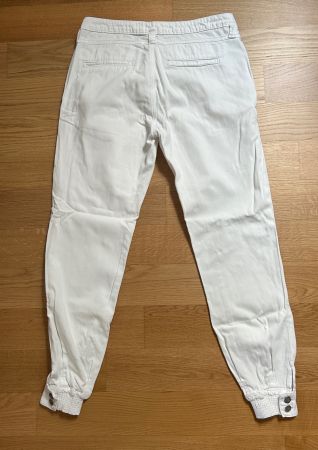 Weisse Jeanshose unten geknöpfter Bund von edc (Esprit)