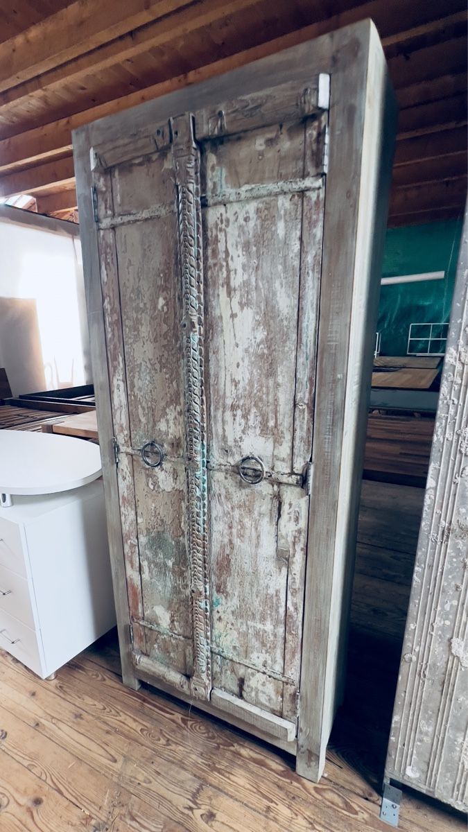 Schränke: Vintage Schrank - massiv Holz – Gebraucht aus Amriswil von ViolaM 1