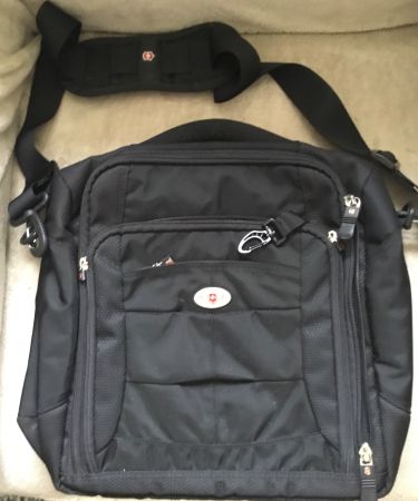 Victorinox Tasche Laptoptasche Umhängetasche Neu Swiss quali