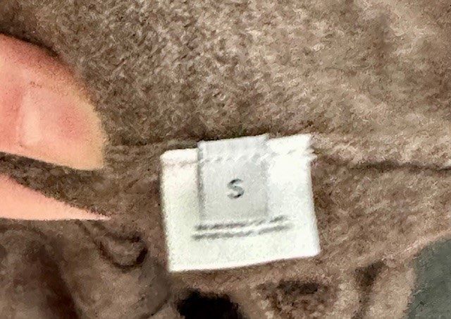 Maglioni & Felpe: Pullover / dress – Usato da Dallenwil venduto da ZD2019 5