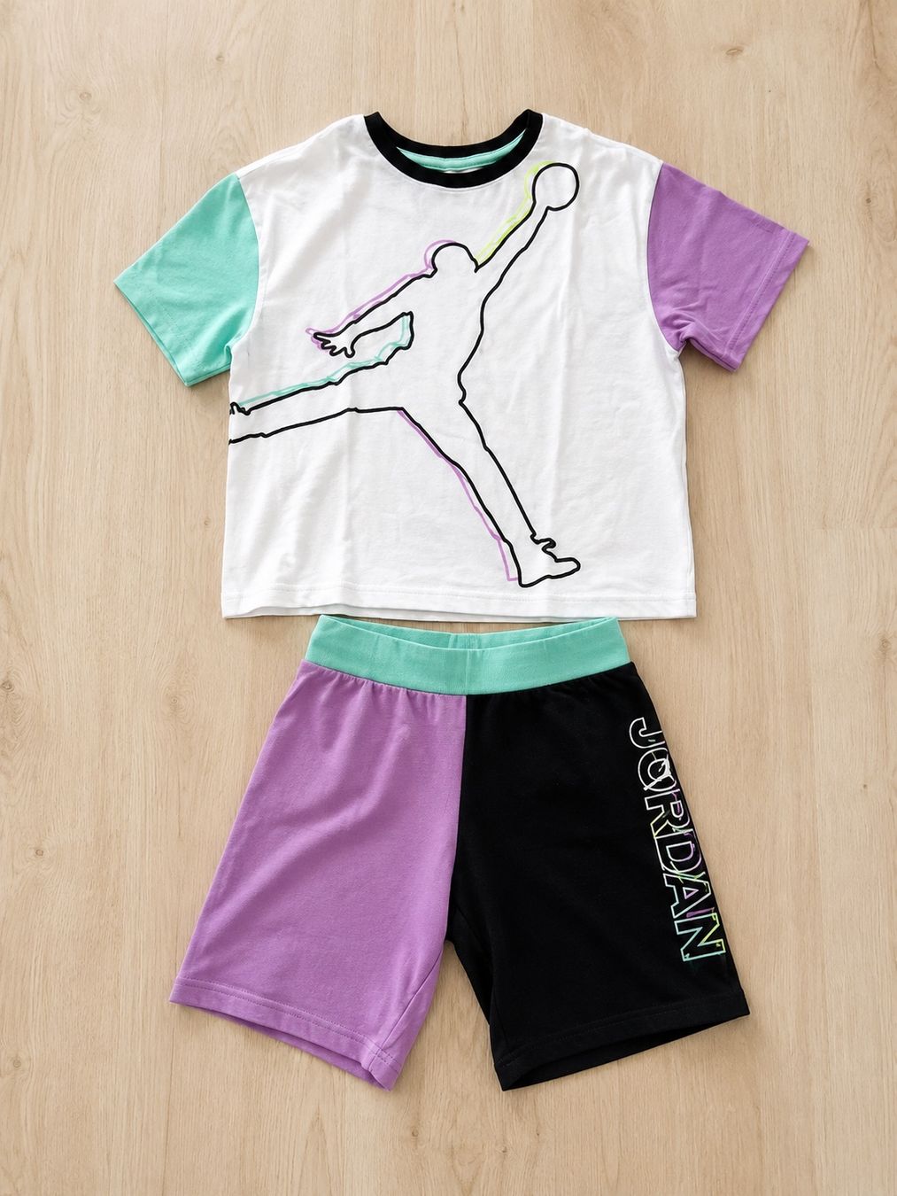 Jordan Camicette, T-shirt & Top: Set Jordan XL (13-15 anni) – Usato da Rancate venduto da Birbine