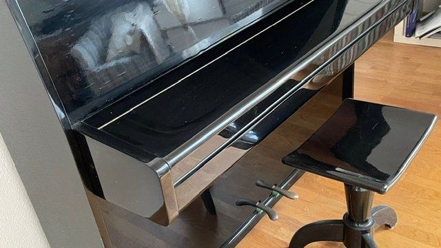 Burger & Jacobi Strumenti musicali: Burger & Jacobi - Piano – Usato da Wermatswil venduto da TAndry 1