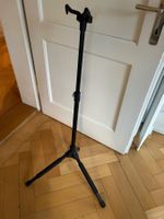 Gitarrenständer, K&M 17670 Memphis Pro, schwarz