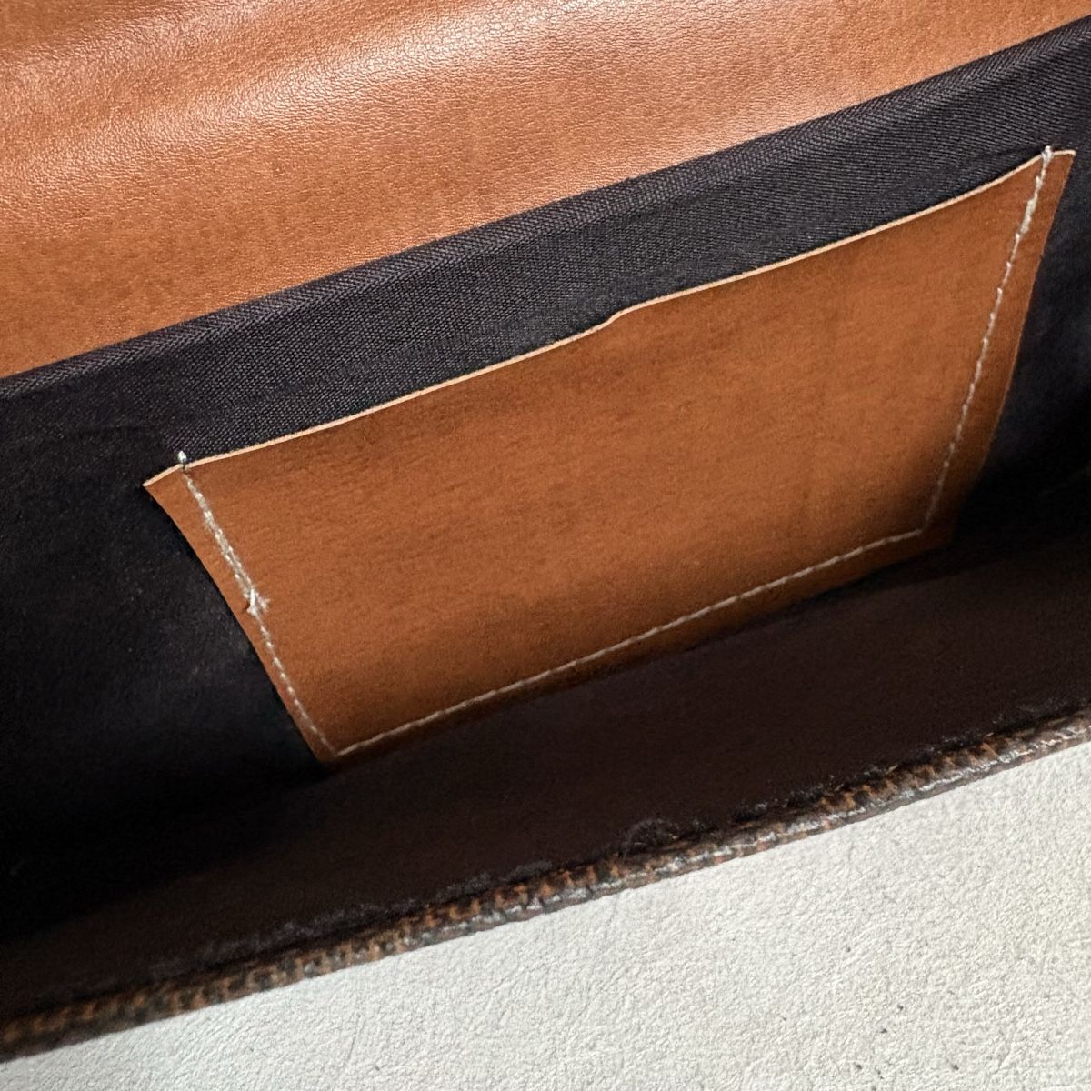 Borse da donna: Sac à main brun – Nuovo (secondo la descrizione) da Moudon venduto da TigerrrEye 3