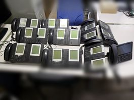 9× Aastra 6757i SIP-Telefone + 9 M675i Tastenmodule